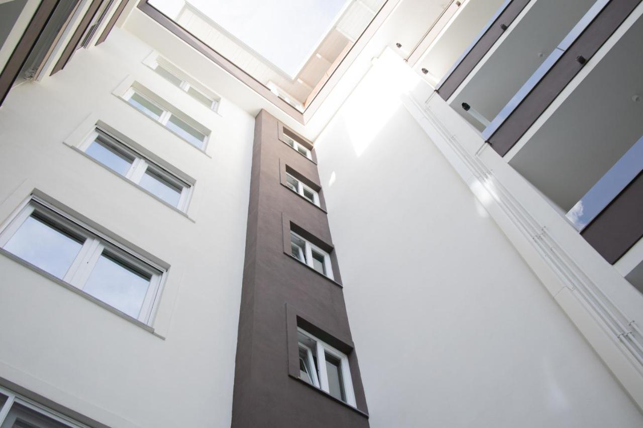 E-Twelve Apartment Napoli Dış mekan fotoğraf