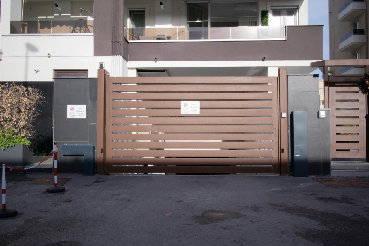 E-Twelve Apartment Napoli Dış mekan fotoğraf