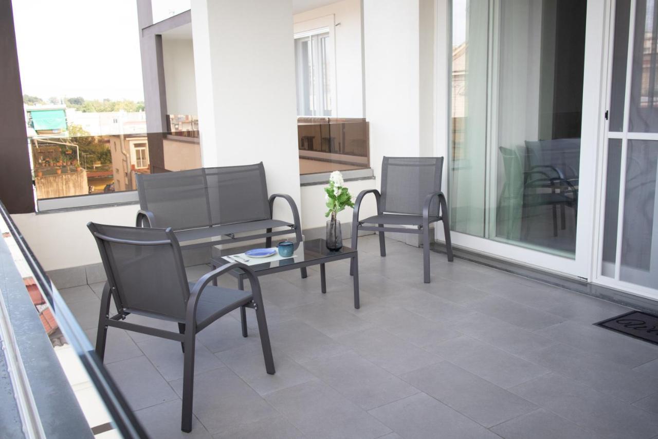 E-Twelve Apartment Napoli Dış mekan fotoğraf
